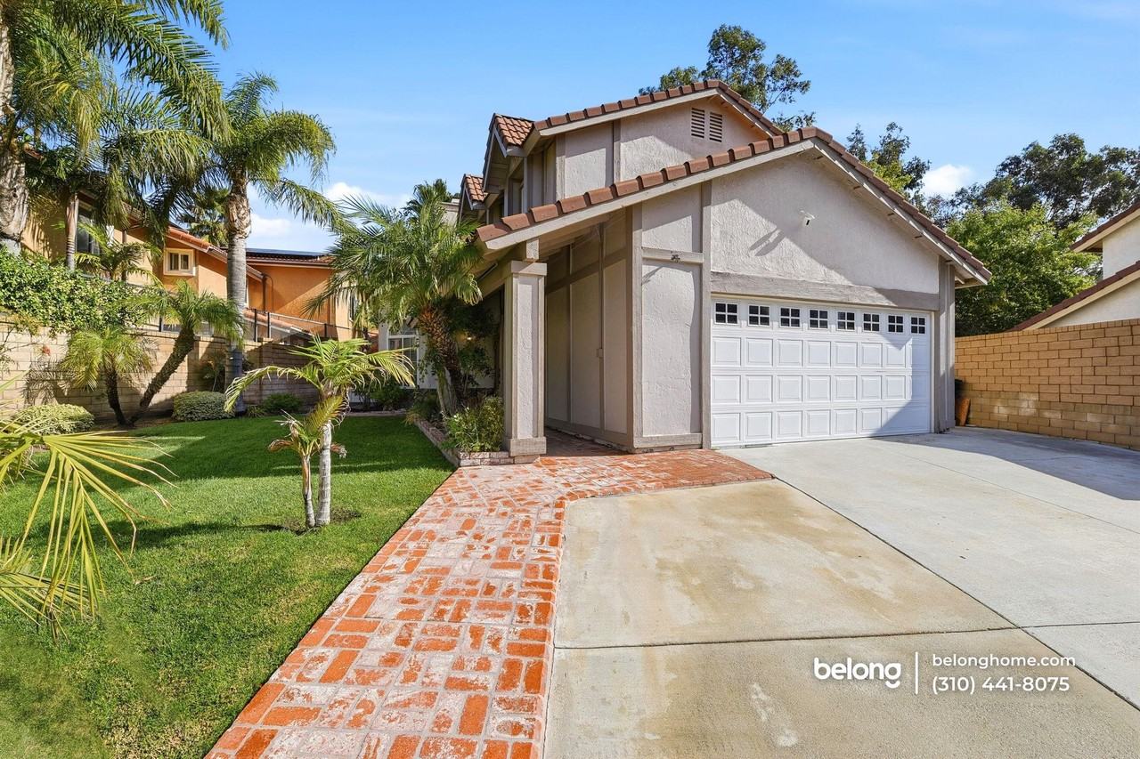 29016 Lillyglen Dr - Photo 2 of 25