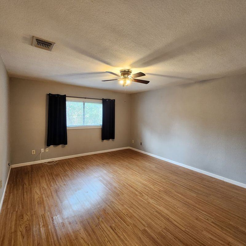 715 Meadow Forge - Photo 3 of 3