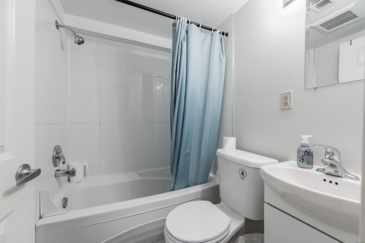 691 Ossington Avenue #1 (bsmnt) - Photo 4 of 14