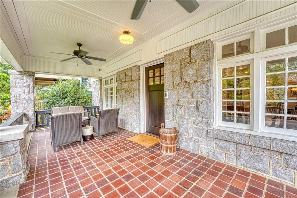 997 Blue Ridge Avenue Northeast - Photo 2 of 50