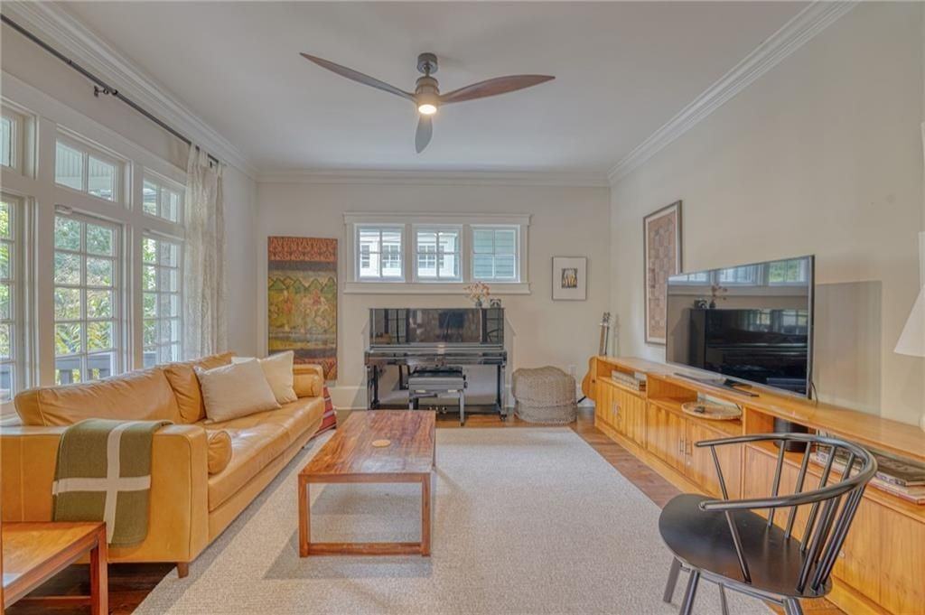 997 Blue Ridge Avenue Northeast - Photo 7 of 50