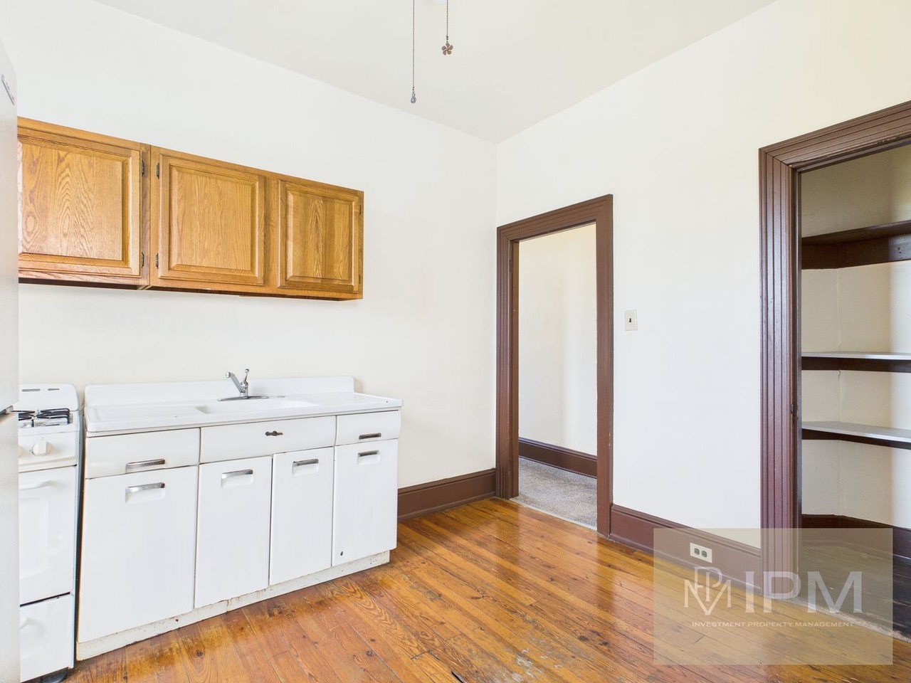 24 N Main St - Photo 4 of 20