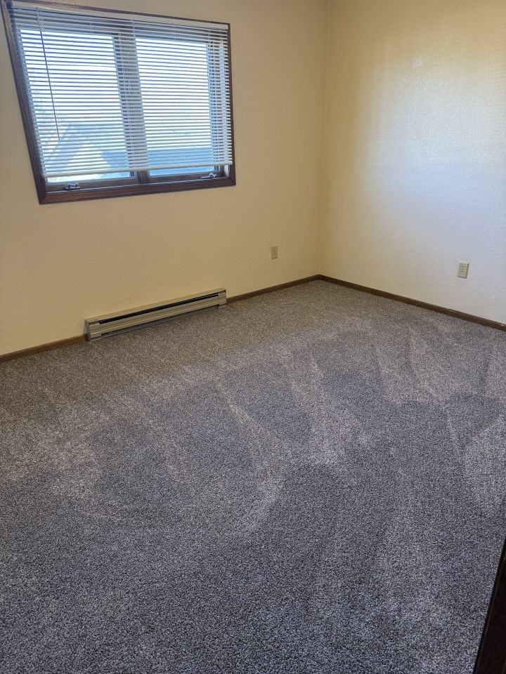 266 Westchester Sq N #A - Photo 4 of 5