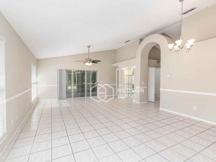 900 Hyacinth Cove Court - Photo 6 of 31