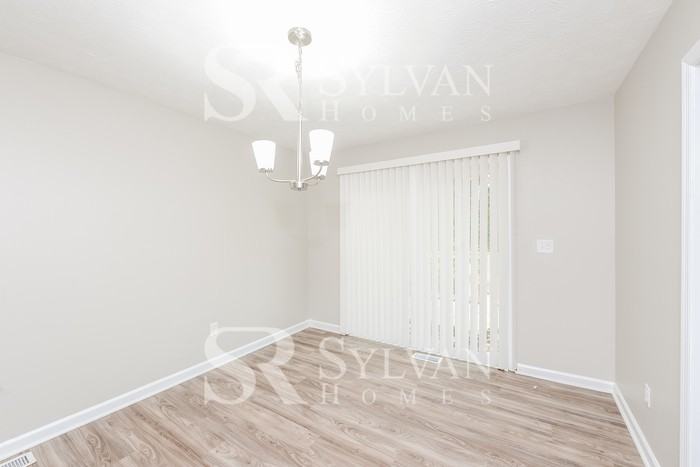 4391 Sandy Plains Rd - Photo 6 of 17