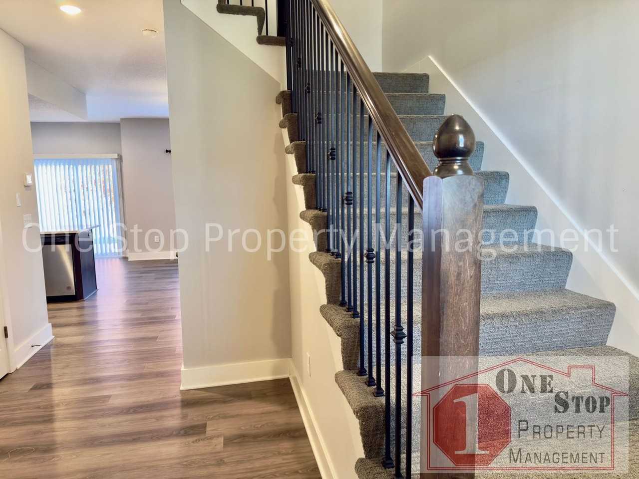 334 North 6th Terrace - Photo 2 of 18