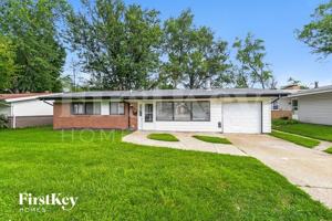 featured image of 3045 Kingsley Drive