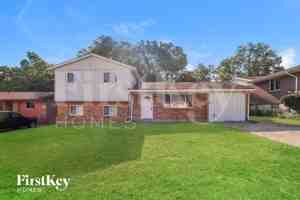 featured image of 10602 Morning Glory Lane