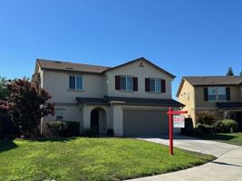 featured image of 2714 Twin Bridges Lane