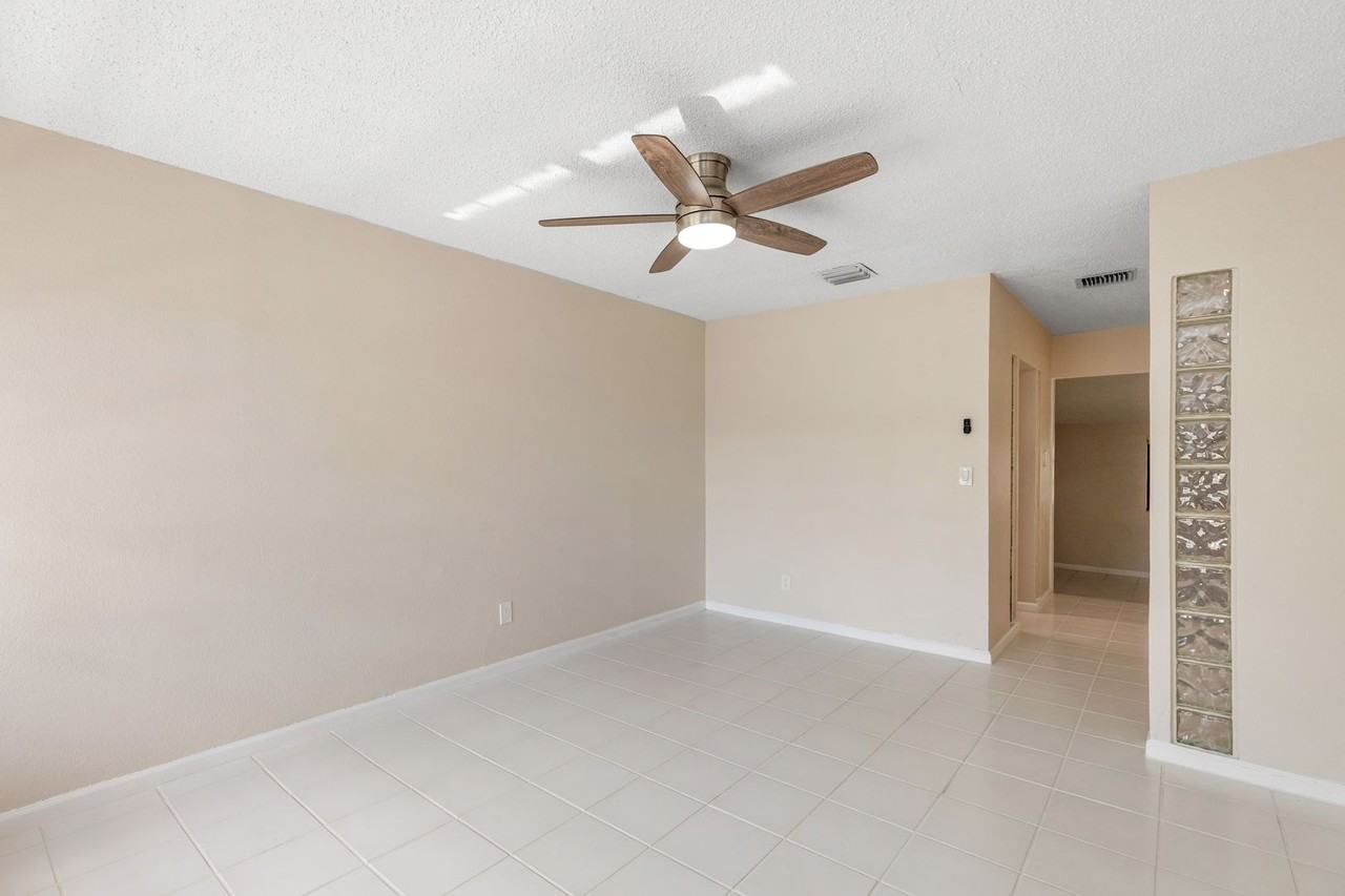3391 Northwest 18th Place - Photo 3 of 29