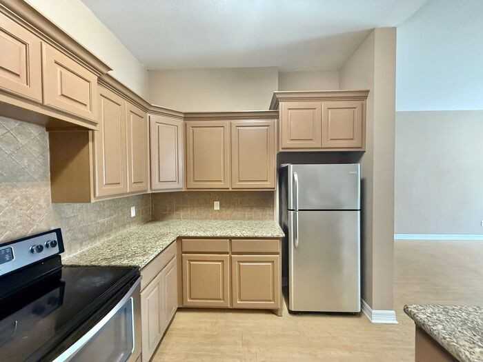 3940 Mcdonald Road - Photo 5 of 34