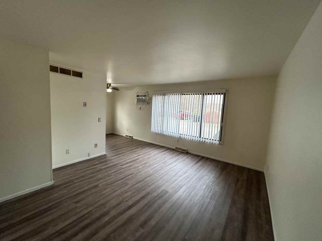 Beloit Robinson Apartments LLC - Photo 4 of 17