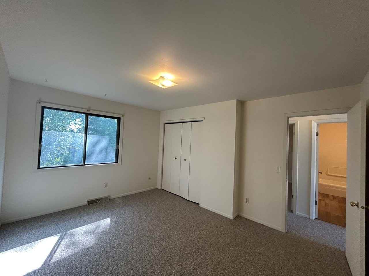 Beloit Robinson Apartments LLC - Photo 5 of 21