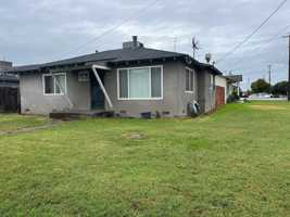 featured image of 8341 Birch Street