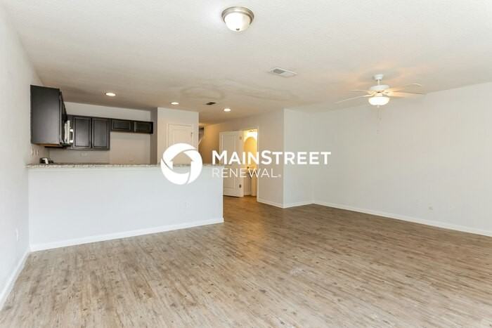 522 Eiseman Way - Photo 5 of 19