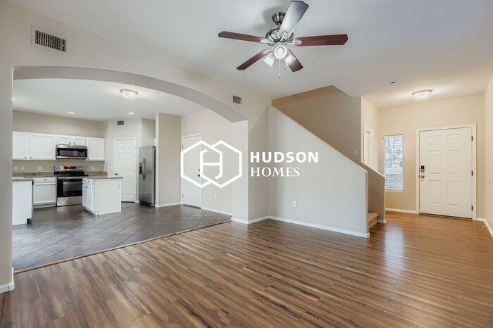 3046 Darien Way - Photo 7 of 30