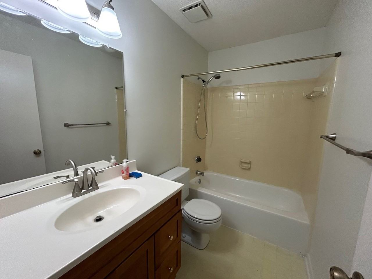 3112 Avondale Ct - Photo 7 of 14