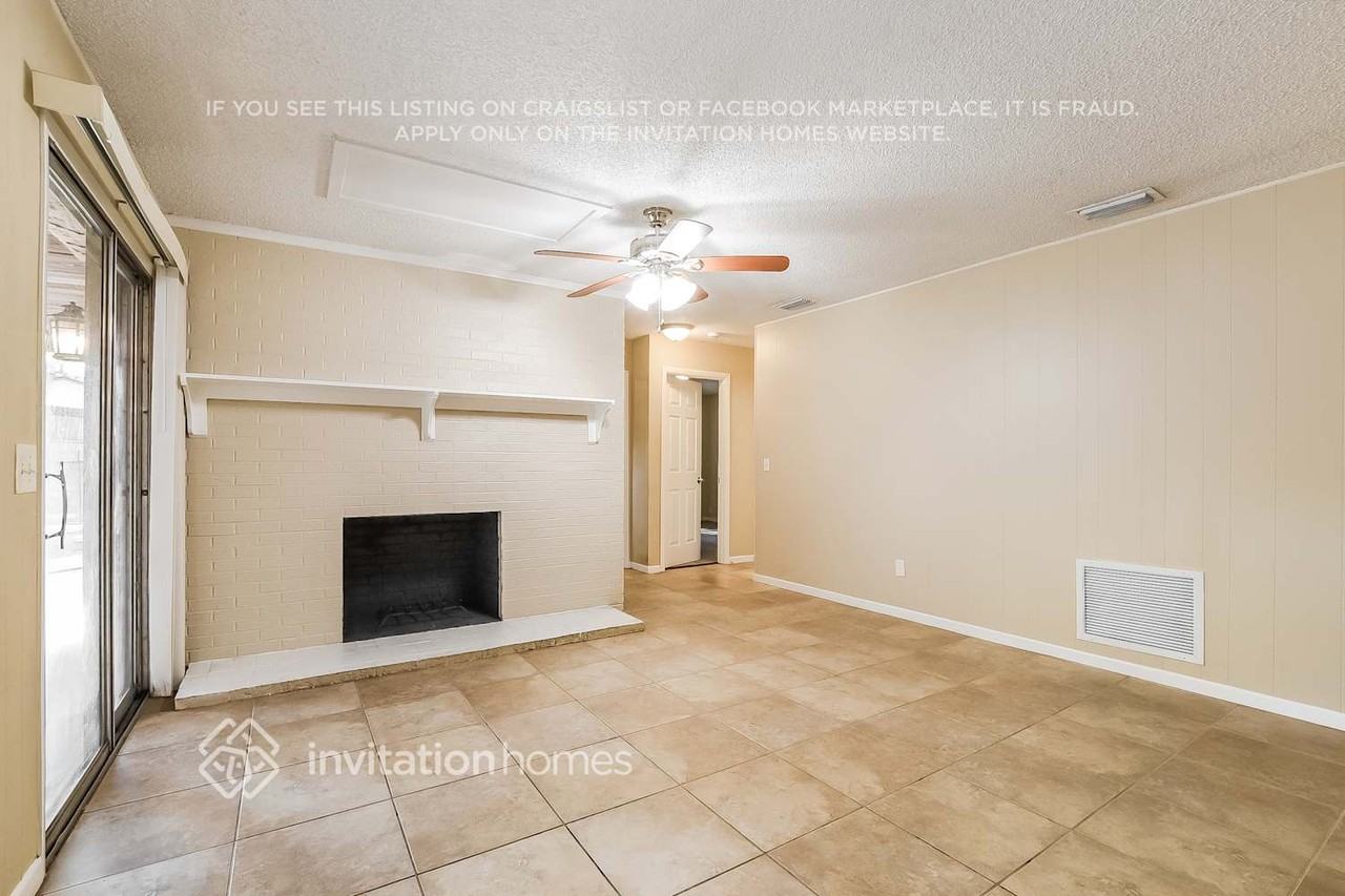 712 Vassar Road - Photo 3 of 17