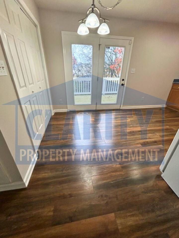 353 Shady Hollow Cir Se - Photo 6 of 31