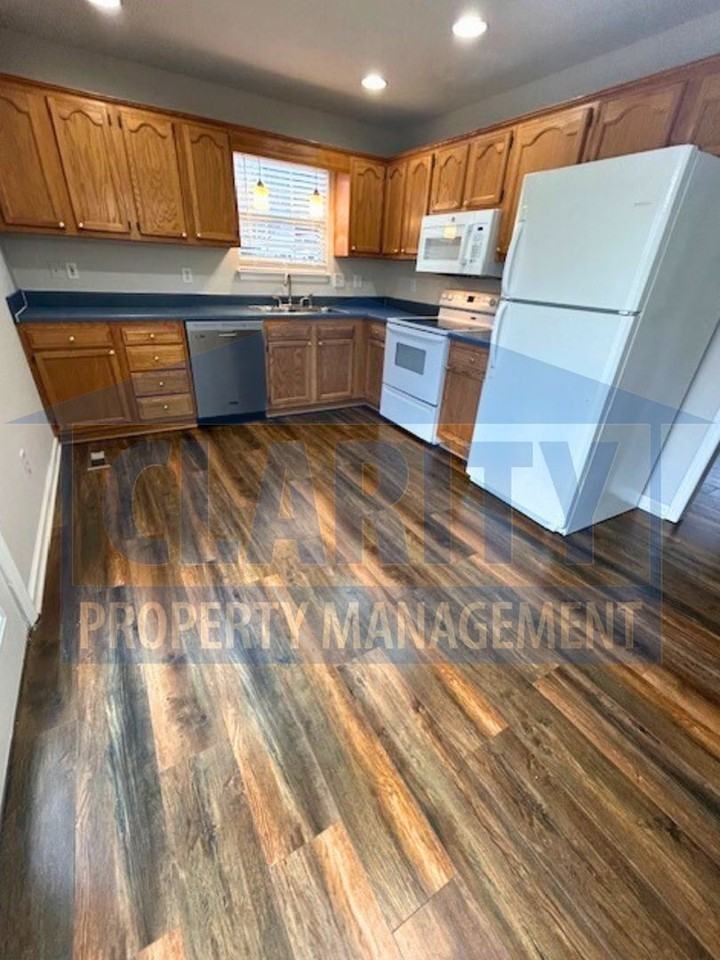 353 Shady Hollow Cir Se - Photo 7 of 31