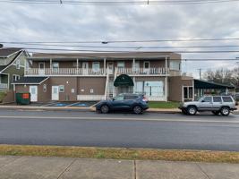 featured image of 800 S 4th St