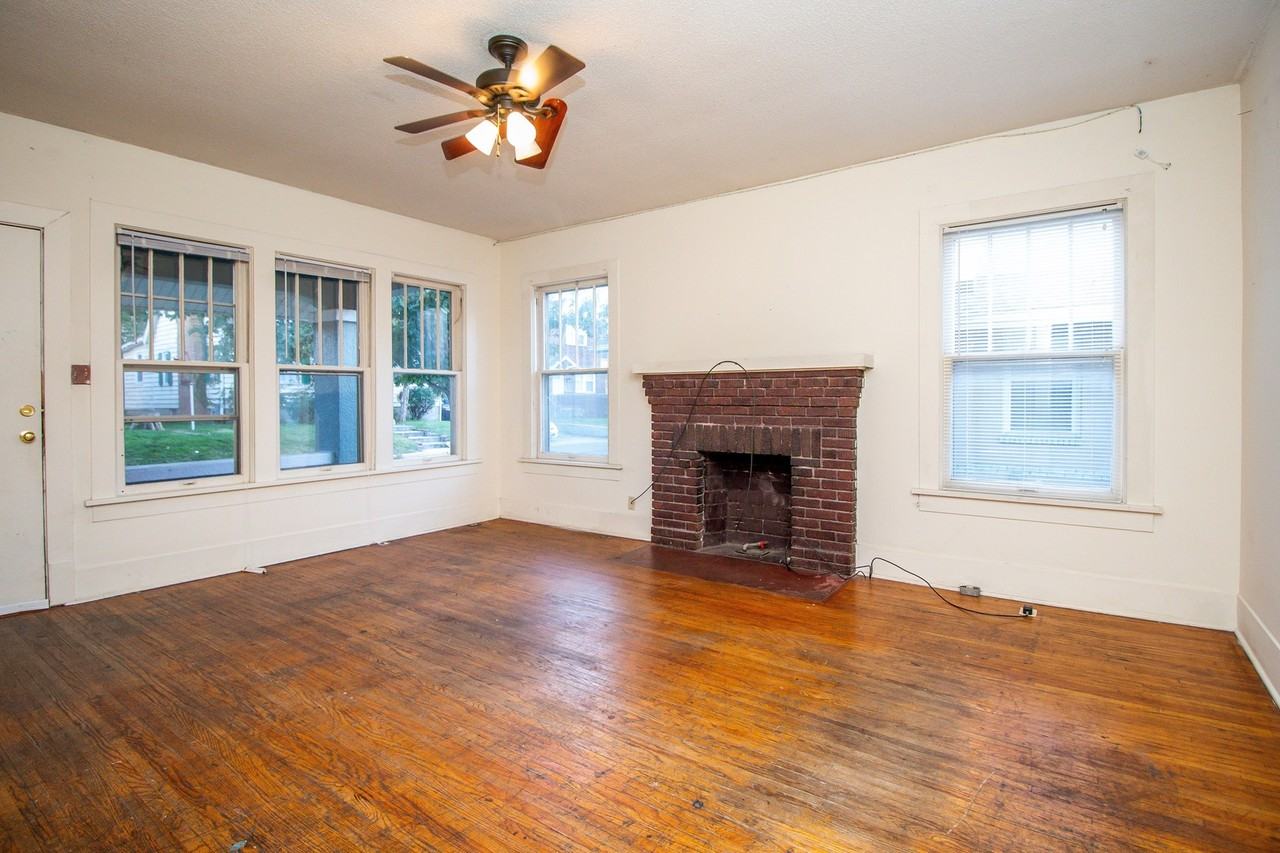1111 Hamilton Way - Photo 7 of 19