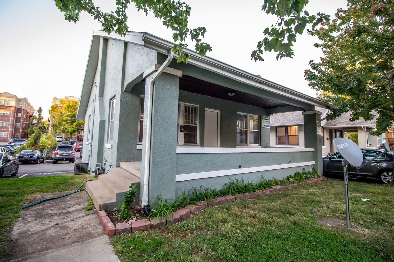 1111 Hamilton Way - Photo 5 of 19