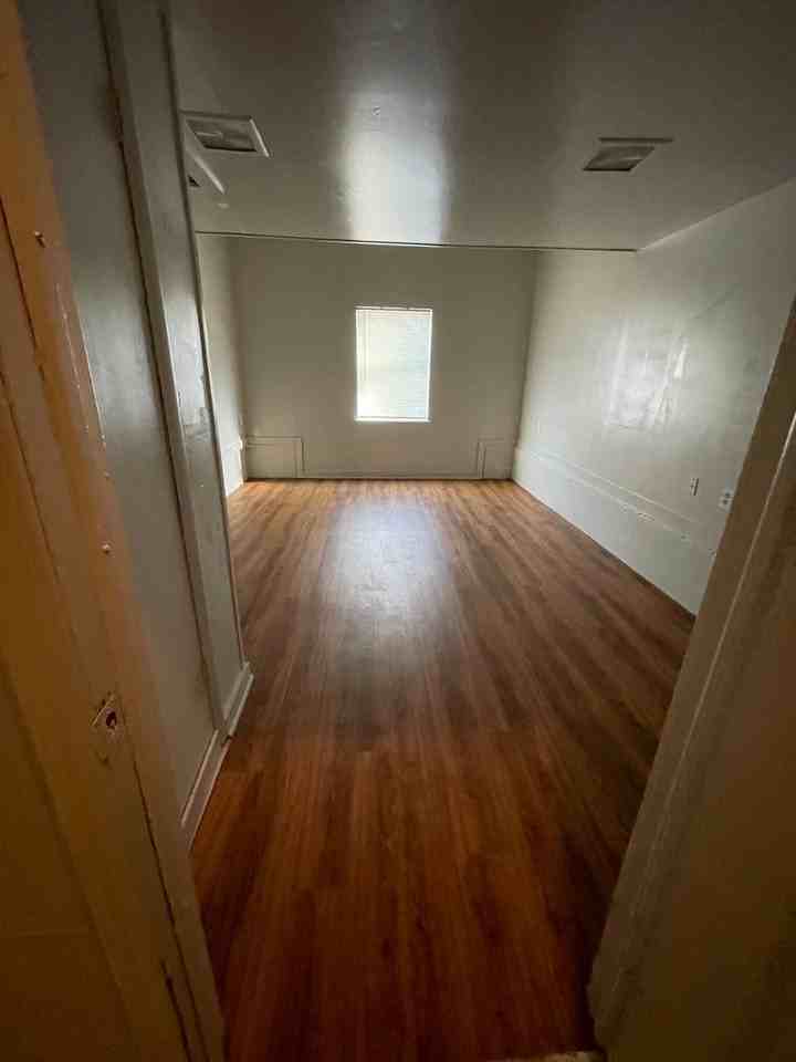 4257 East Young Place - Photo 7 of 9