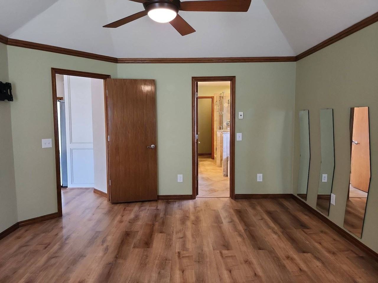 2824 Sw 108th St - Photo 4 of 28