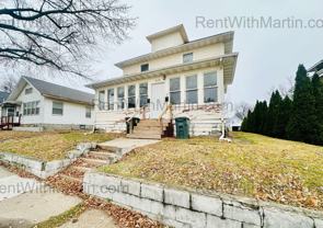 820 W 2nd St - Photo 1 of 1