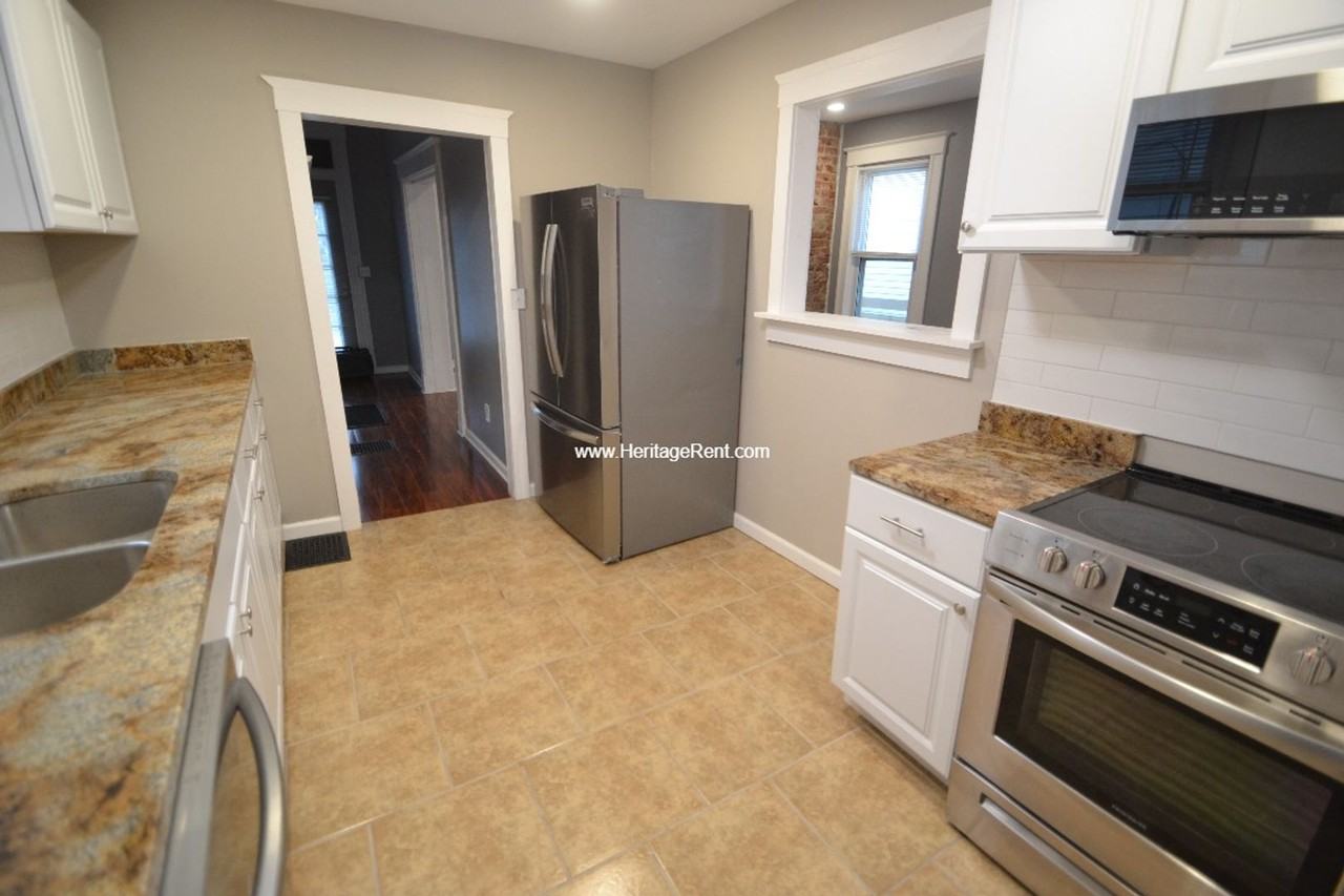 1949 Kinney Avenue - Photo 2 of 16