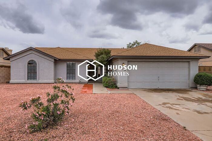 9139 W Banff Ln - Photo 3 of 30