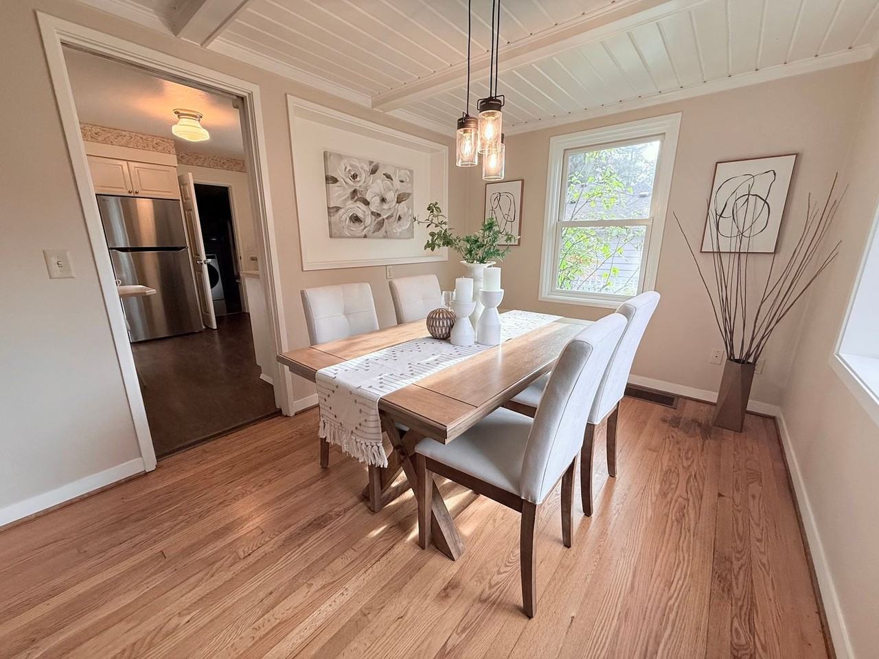 221 Sixth Street - Photo 6 of 15