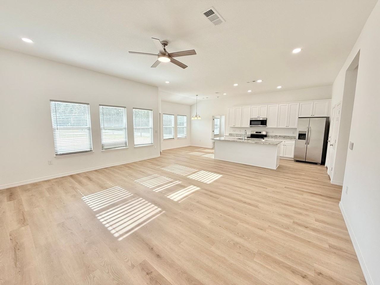 3377 Country Lane - Photo 2 of 15