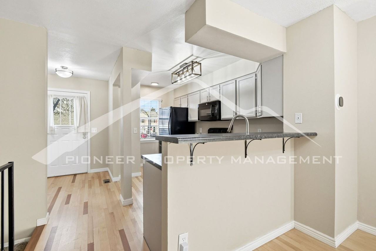 9545 W Coal Mine Ave #F - Photo 7 of 27