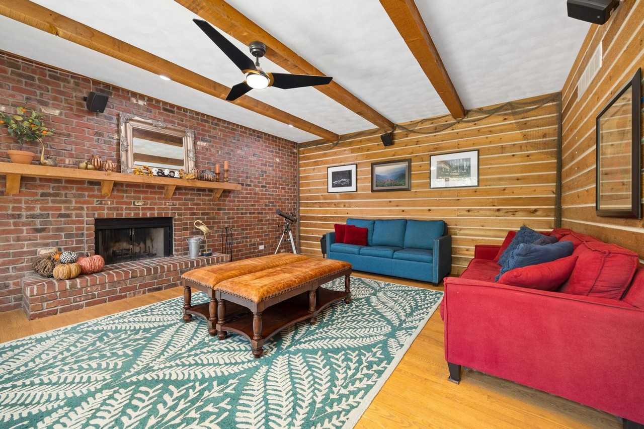 1708 Steeplechase - Photo 6 of 11