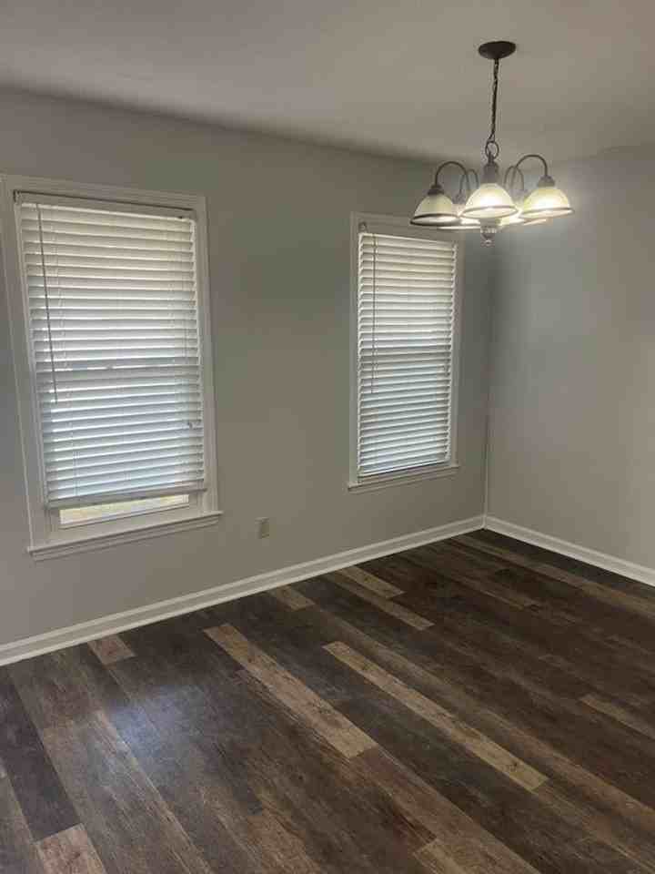 709 Bay Tree Circle - Photo 3 of 22