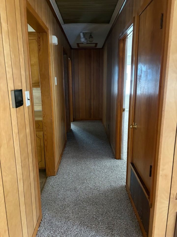 4221 Elaine Street - Photo 4 of 10