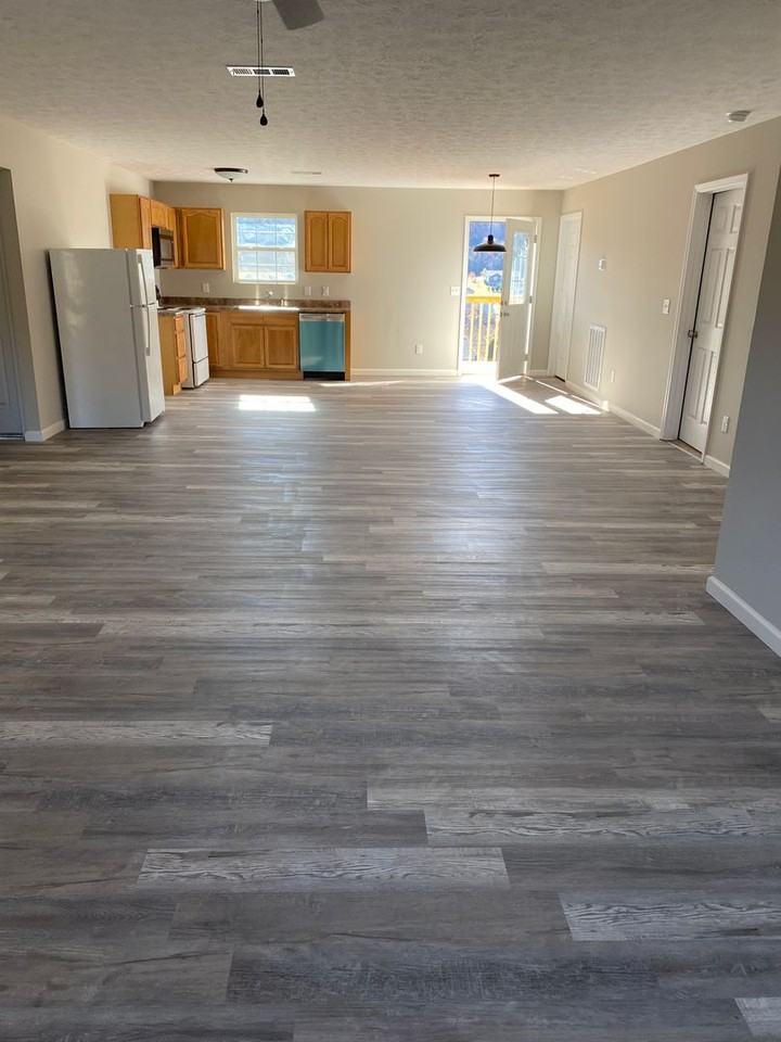 3309 Parker Boulevard - Photo 2 of 11