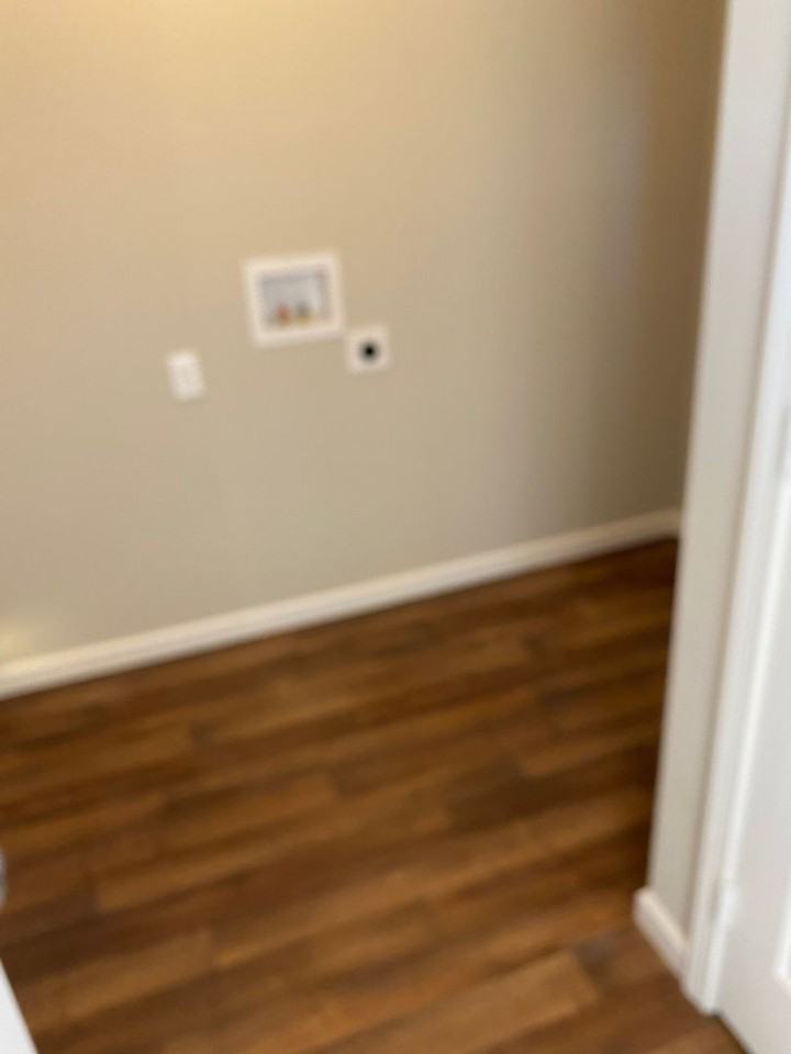 3309 Parker Boulevard - Photo 4 of 11