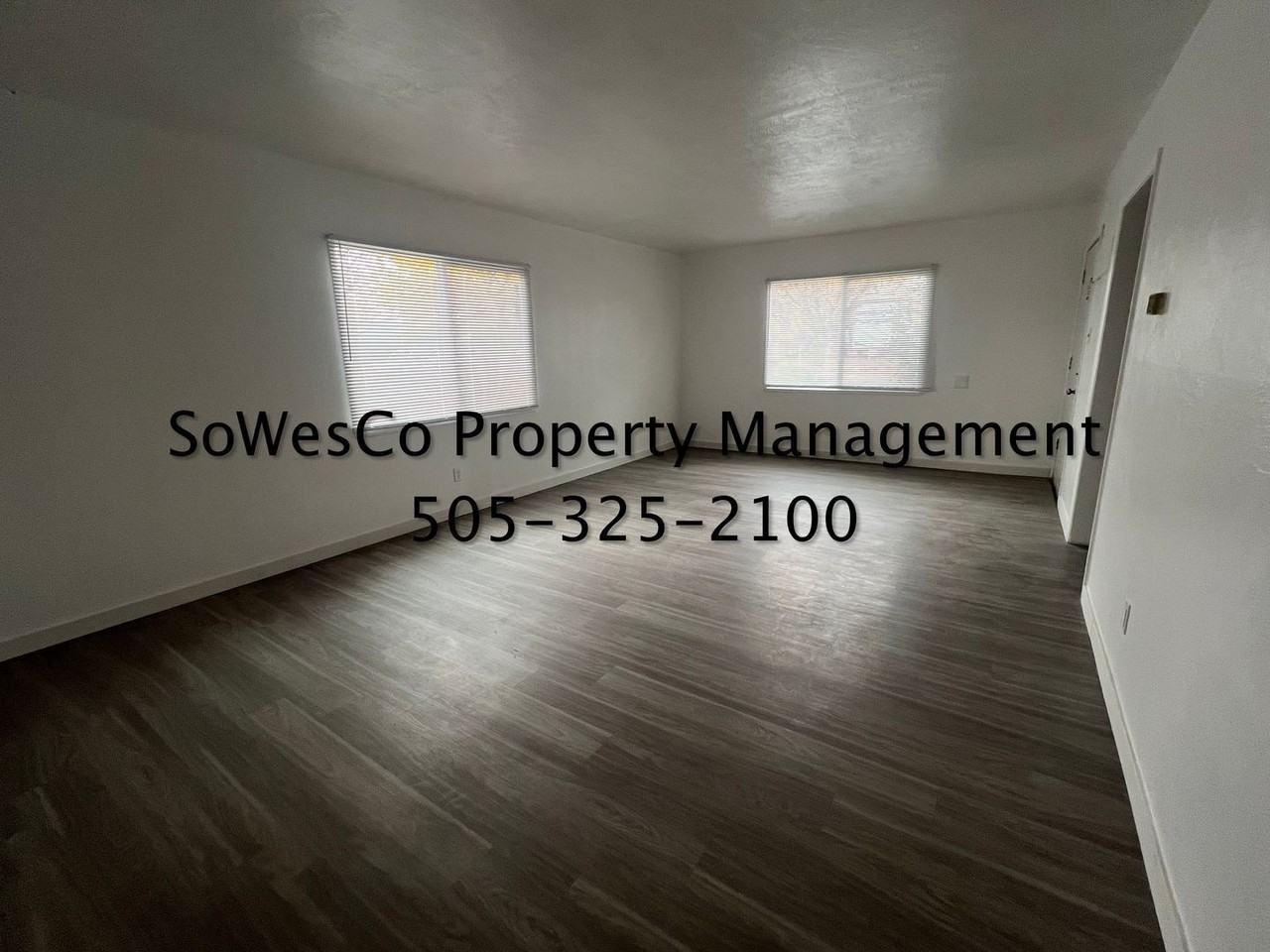 2301 E 14th St - Photo 4 of 14