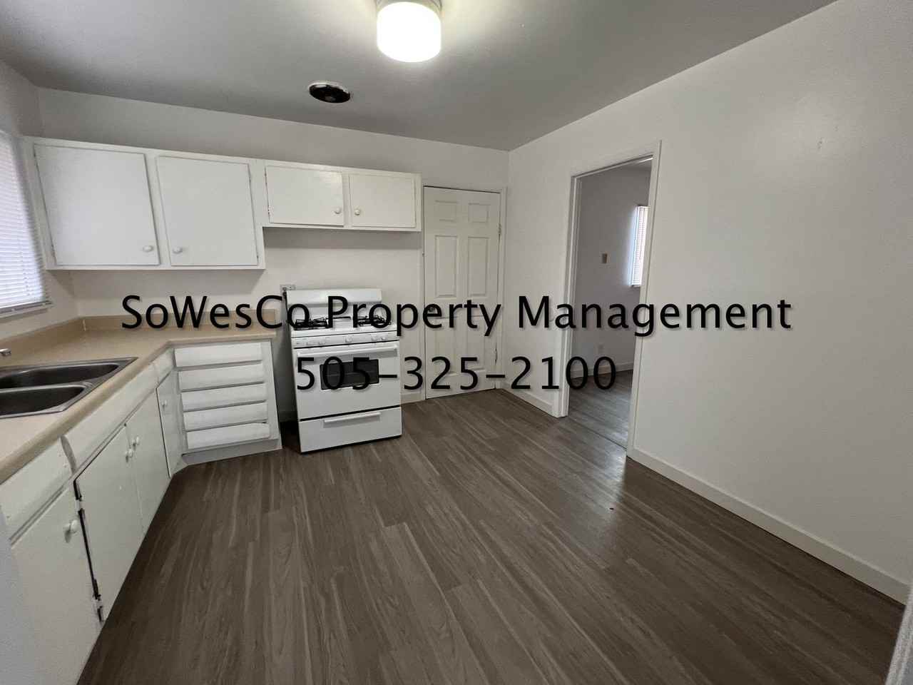 2301 E 14th St - Photo 6 of 14