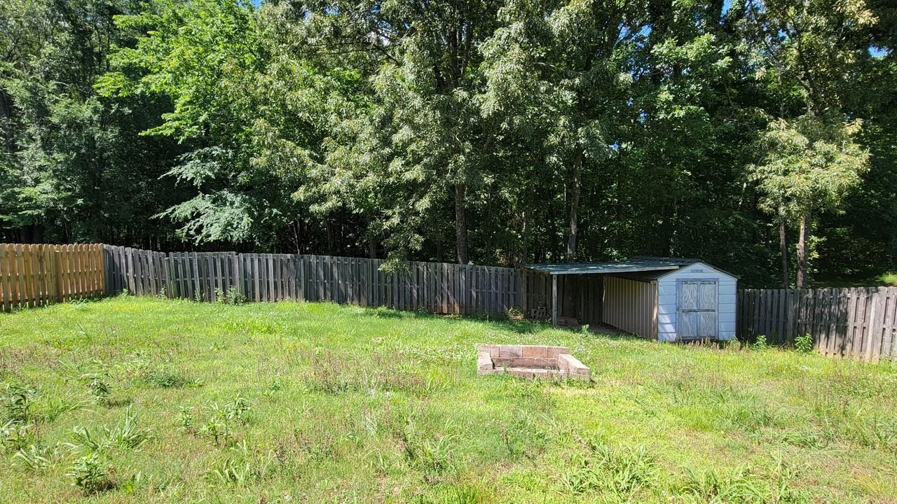 39 Baker Dr - Photo 2 of 29