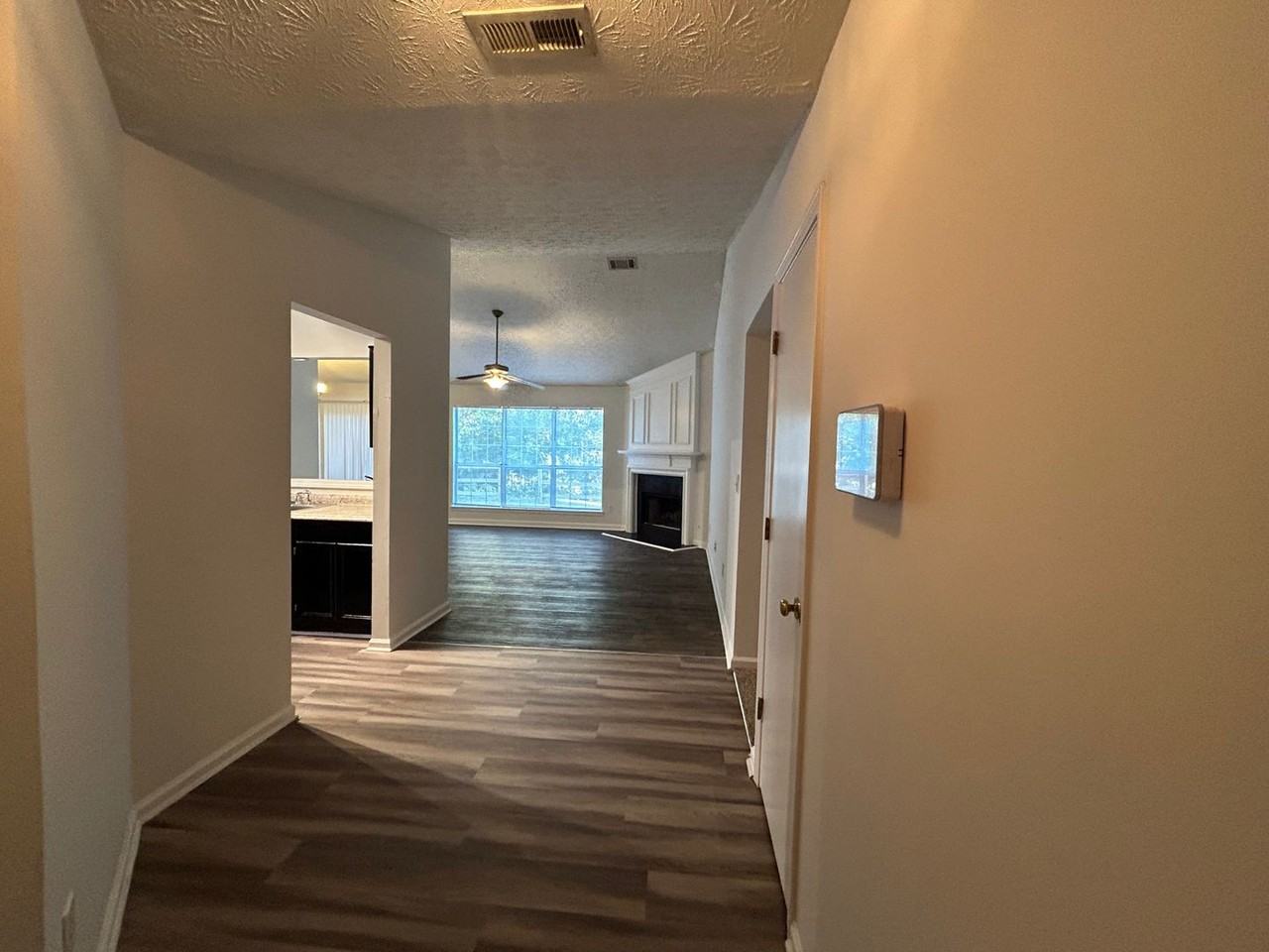 1292 Lynx Court - Photo 2 of 18