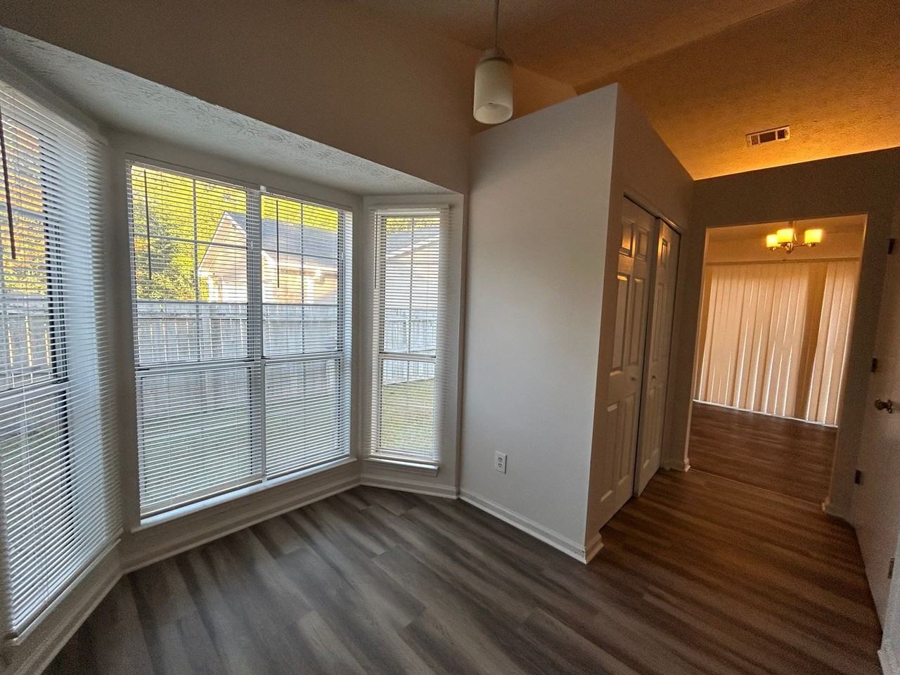 1292 Lynx Court - Photo 5 of 18