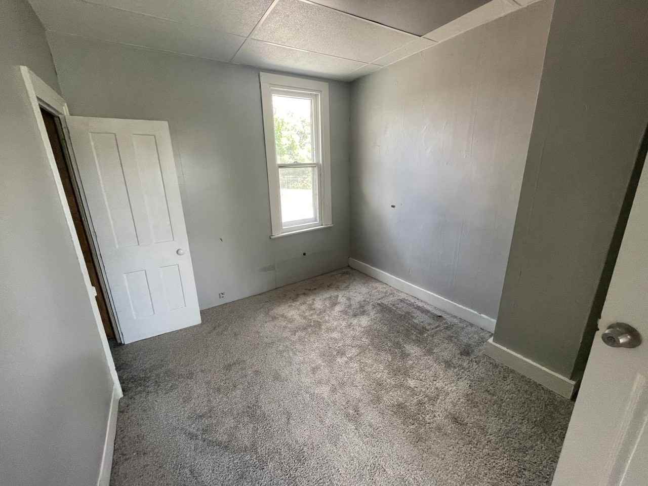 524 Front Street - Photo 5 of 11