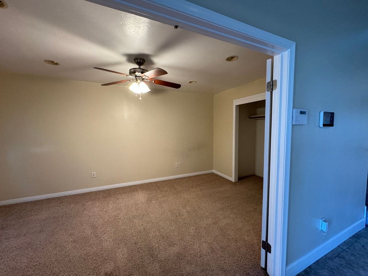 14 Claudia Autumn Dr - Photo 5 of 20