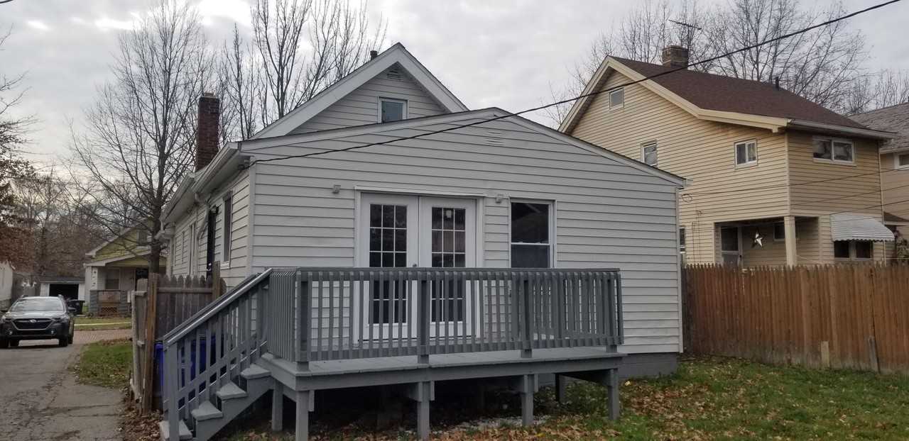 3285 West 127th Street - Photo 3 of 50