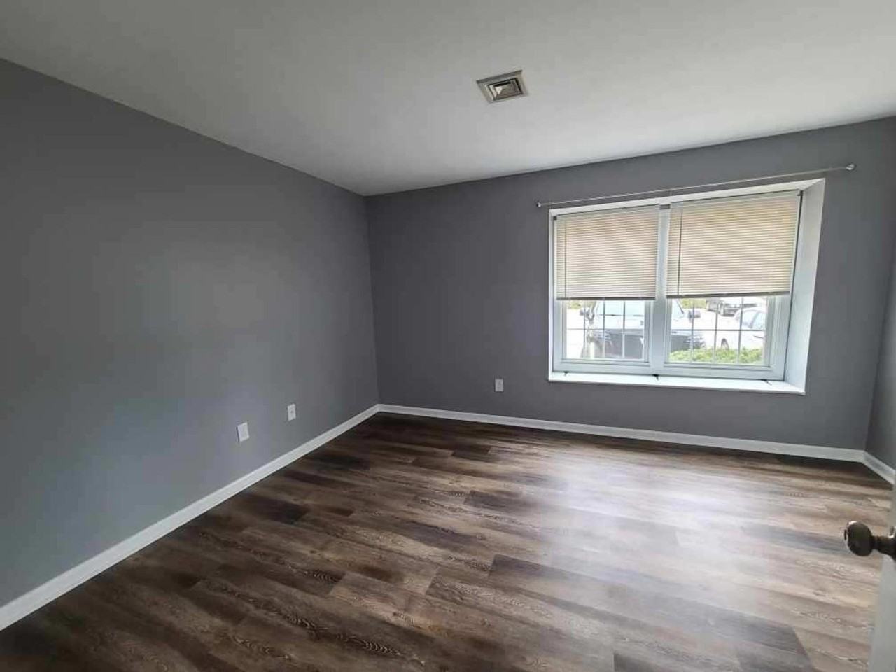 28 James Street - Photo 6 of 10