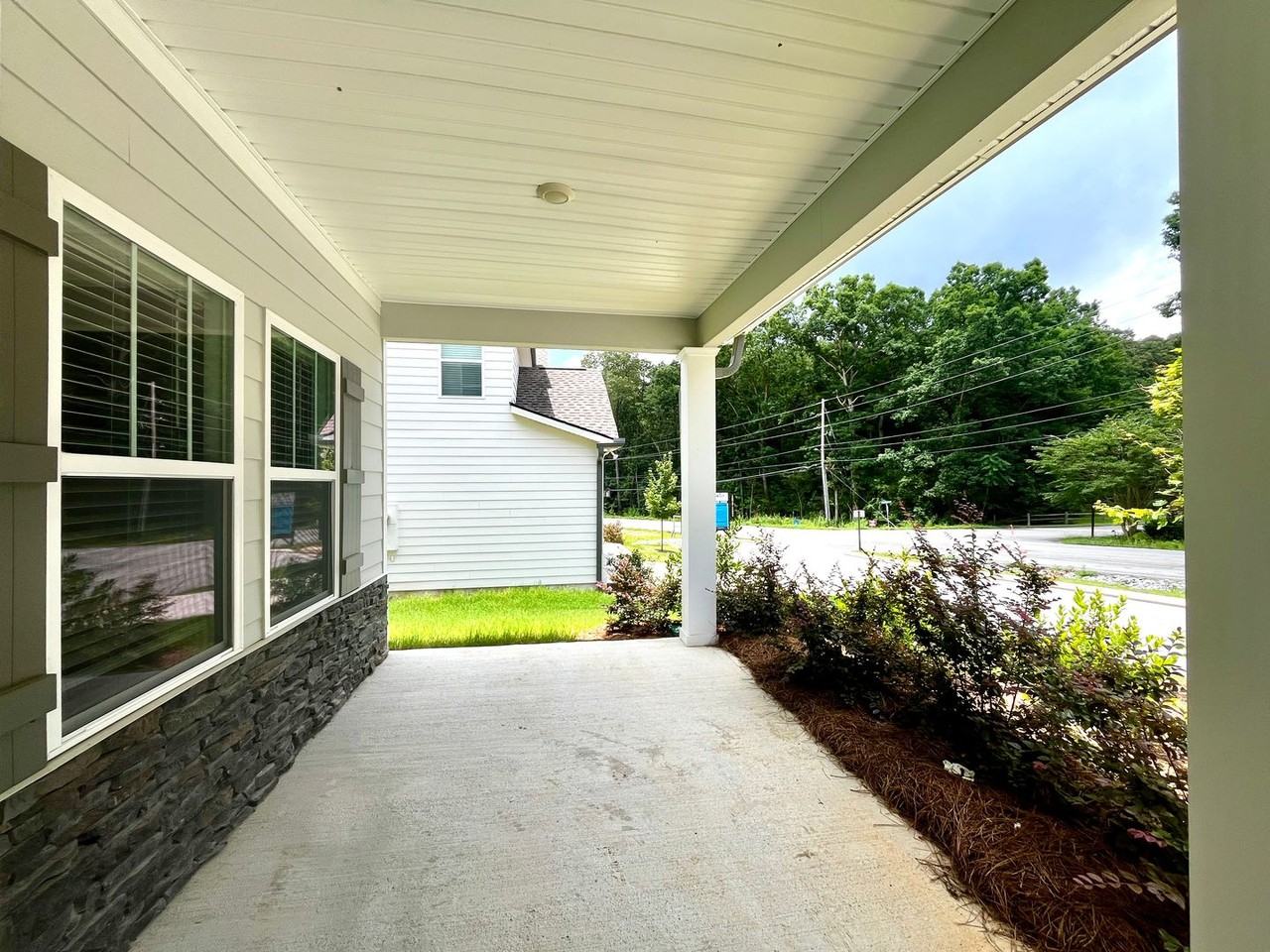 9110 Fuller Road - Photo 3 of 27